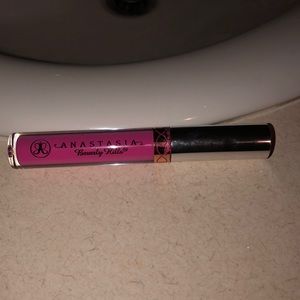 Anastasia Beverly Hills party pink lipstick